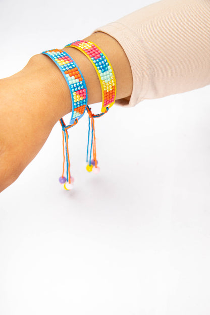 Diamond Dotz DIY Neon Bracelets