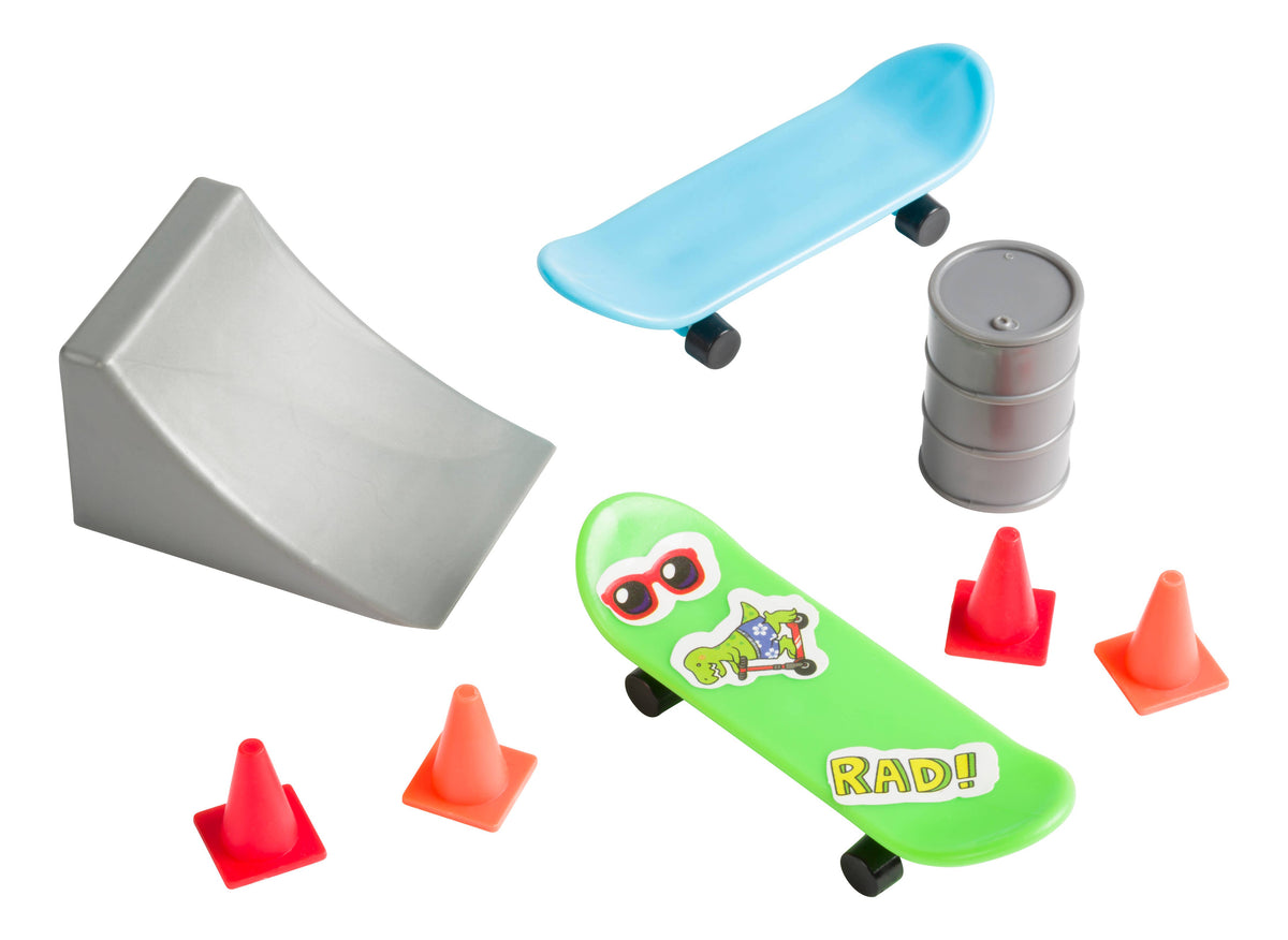 Yay! Finger Decks (Skateboards) Fun Kit, Decorate And Play, view 3